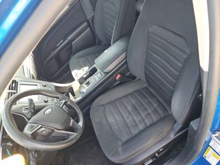 2020 Ford Fusion SE - Interior Front Seat Image